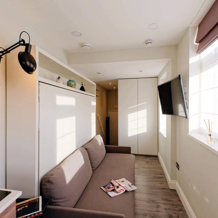 Studio to rent - Photo 1