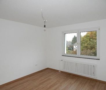 Komplett renovierte 3-Zimmer -Wohnung in ruhiger bevorzugter Wohnlage - Photo 1