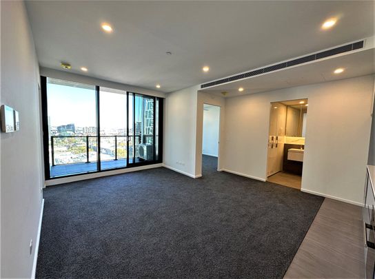 1004/408 Spencer Street - Photo 1