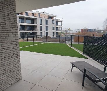 Gelijkvloers nieuwbouwappartement met 2 slaapkamers op exclusieve l... - Photo 4