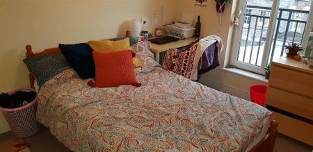 Alfred Place, Kingsdown, Bristol - Photo 2