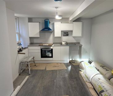 2 bedroom property to rent - Photo 2