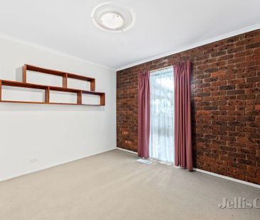 1/26 Fernside Avenue, Briar Hill - Photo 2