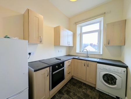 2 bedroom apartment to rent - Photo 3