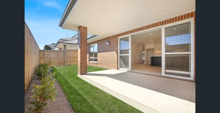 Sophisticated Brand-New Townhouse Living in the Heart of Moss Vale - Photo 5