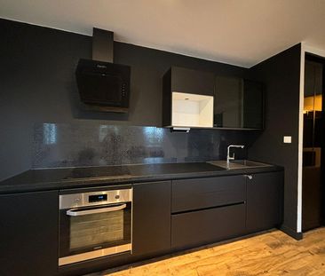 Location Appartement 2 pièces 56m² - Photo 2