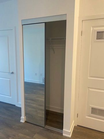 For Lease - 100 Eagle Rock Way Unit# 518, Vaughan, Ontario - Photo 2