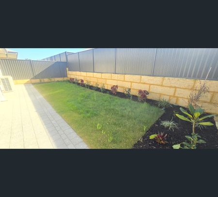 8 Pretoria Road, Baldivis, WA 6171 - Photo 2