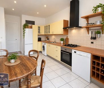 Location Appartement 3 pièces 95m² ST ETIENNE 42000 - Photo 4