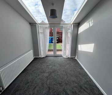 2 bedroom terraced house to rent - Photo 5