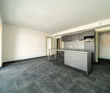Appartement - à louer - - Photo 6