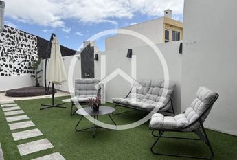 Moderna casita de una planta en Güimar