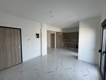 Ενοικιάζεται ένα εξαιρετικό νεόδμητο διαμέρισμα 69 τ.μ., στον 5ο όροφο. - Photo 3