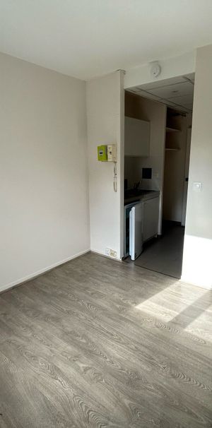 Studio a louer - Photo 1