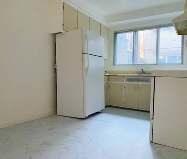 4 1/2 Apt- Now or Nov, 1, 2024 near metro Prefontaine - Photo 1