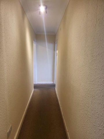 1 Bed Flat, Imperial Drive, HA2 - Photo 5