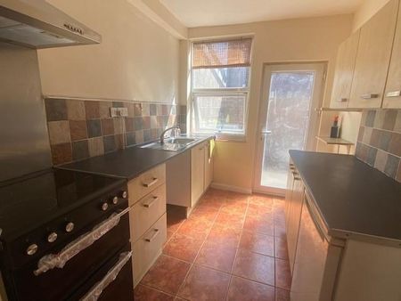 3 bedroom house to rent - Photo 3