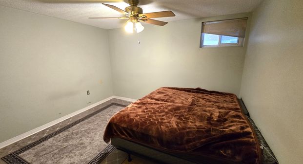 For Lease - 122 Stilecroft Drive, Toronto, Ontario - Photo 1