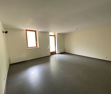 Location Appartement 3 pièces 63m² - Photo 3