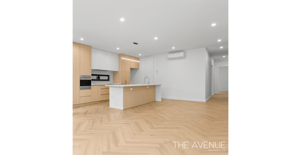 Contemporary Living in the Heart of Ormond! - Photo 1