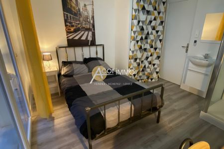 TOULON SIBLAS, CHAMBRE EN COLOCATION - Photo 5