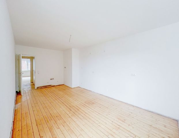 Erstbezug nach Renovierung! Ca. 57 m² große 2-Zimmerwohnung mit Wohnküche, zentral in Hagen - Photo 1