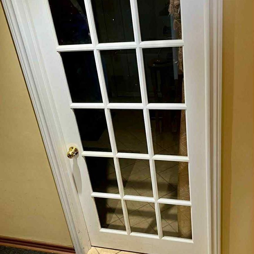 For Lease - 53 Meadow Oak Place Unit# Basement, Toronto, Ontario - Photo 1