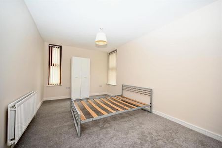 Apt 16, Park View, Dunmurry, Belfast, BT17 9RD - Photo 3