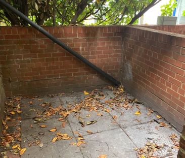 3 bedroom apartment to rent - Photo 6