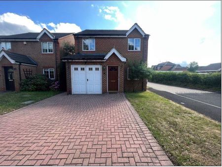 3 bedroom detached house to rent - Photo 5
