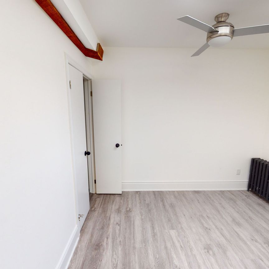 For Lease - 1152 Gerrard Street Unit# 211, Toronto, Ontario - Photo 1