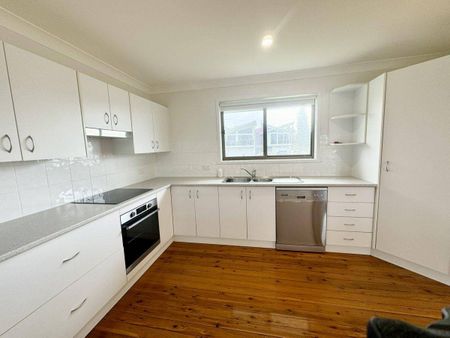 MAGNIFICENT OCEAN VIEWS FROM YOUR BALCONY - Photo 5