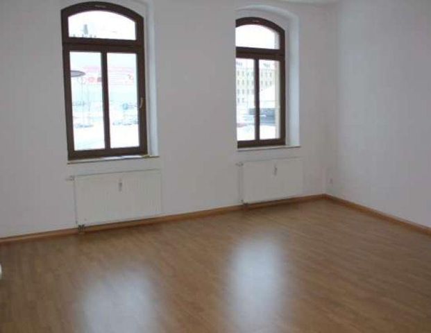 Frei ab 1.3.26 - Bad mit Fenster - nur Wohnzi. straßenseitig ! - Foto 1