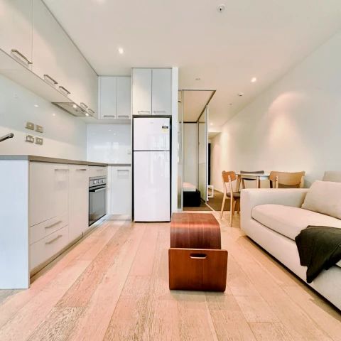 551 Swanston Street, Melbourne - Photo 1