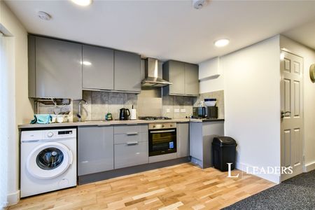3 bedroom house to rent Victory Street, Manchester, Greater Manchester, M14 - Photo 5