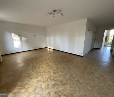 Location Appartement 2 pièces 64m² BEZIERS 34500 - Photo 5