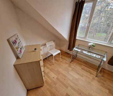 13 bedroom house share to rent - Photo 3