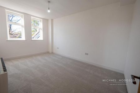 2 bedroom apartment to rent - Photo 3