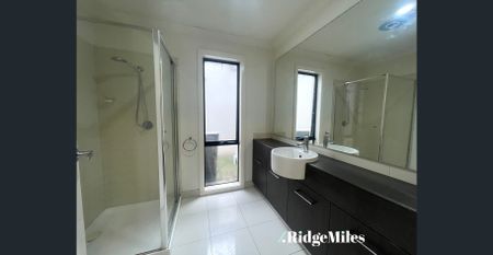 Charming Family Home in Burnside Heights - Photo 3