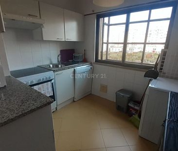 Apartamento T1, mobilado, para arrendamento em Telheiras - Photo 1