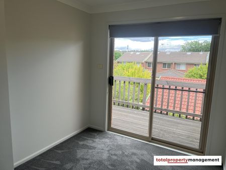 76/3 Heard Street, Mawson ACT 2607 - Townhouse For Rent | Domain - Photo 3