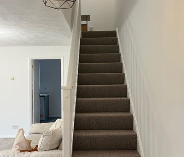 2 Bed End Terrace, Elm Park, RG30 - Photo 5