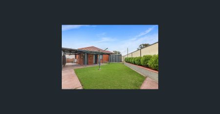 TASTEFULLY RENOVATED HOME IN PEACEFUL LOCATION - Photo 5