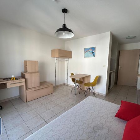 Location Appartement 1 pièce 19m² BEZIERS 34500 - Photo 4