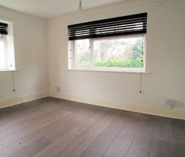 2 bedroom semi-detached house to rent - Photo 3