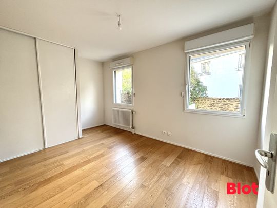 Location Appartement 4 pièces 98m² RENNES 35000 - Photo 1