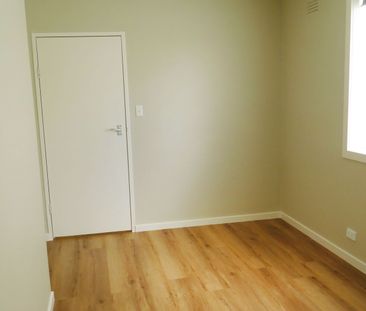 Riverside Magic with updated style - Photo 4