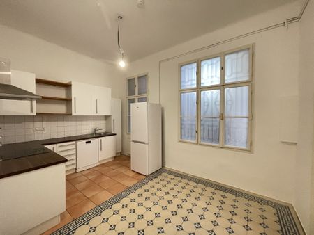 Altbau Mietwohnung 1180 Wien, Nähe AKH - Photo 4