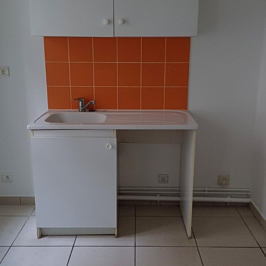 location Appartement T2 DE 49m² À MEAUX - Photo 1