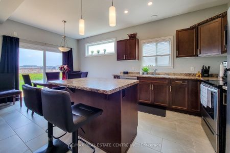 For Lease - 28 Spring Crest Way, Thorold, Ontario - Photo 2